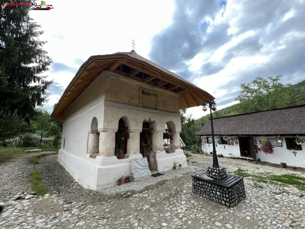 Mânăstirea Sf. Mucenic Filimon, jud. Vâlcea, România