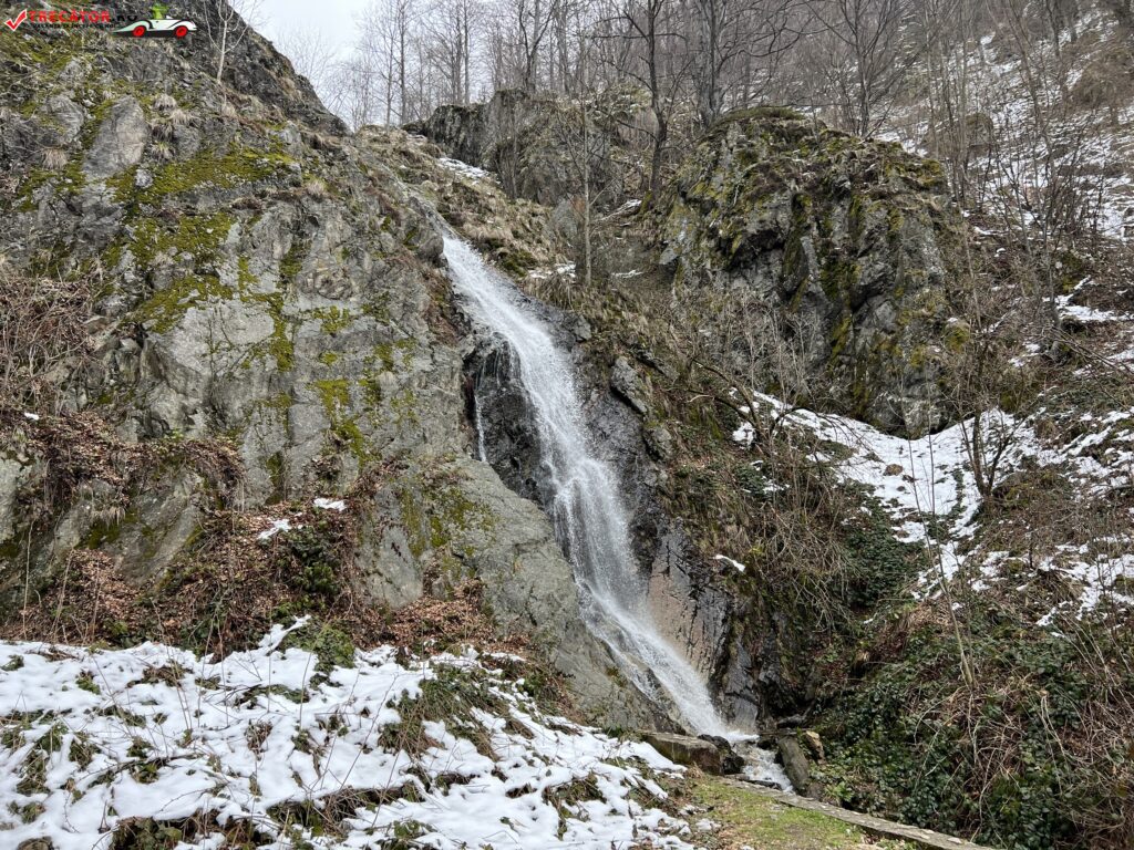 Cascada Mierlei, Jud. Hunedoara, România