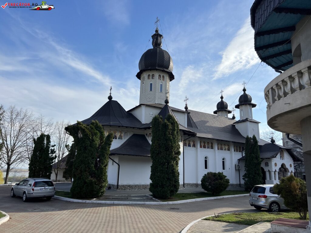 Mănăstirea ortodoxă pe stil vechi – Sf. Treime, jud. Galați, România