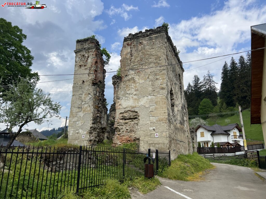 Ruinele Palatul Cnejilor, Jud. Neamț, România