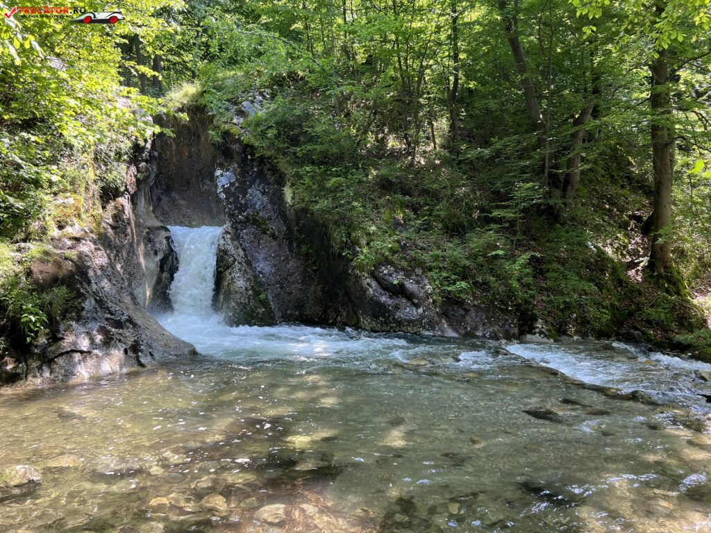 Cascada Dracului, Jud. Hunedoara, România