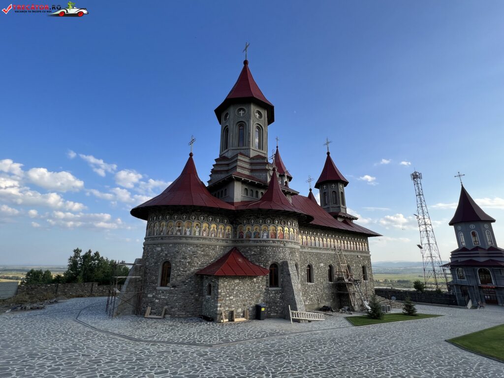 Mănăstirea de stil vechi Sfântul Mina, Jud. Suceava, România