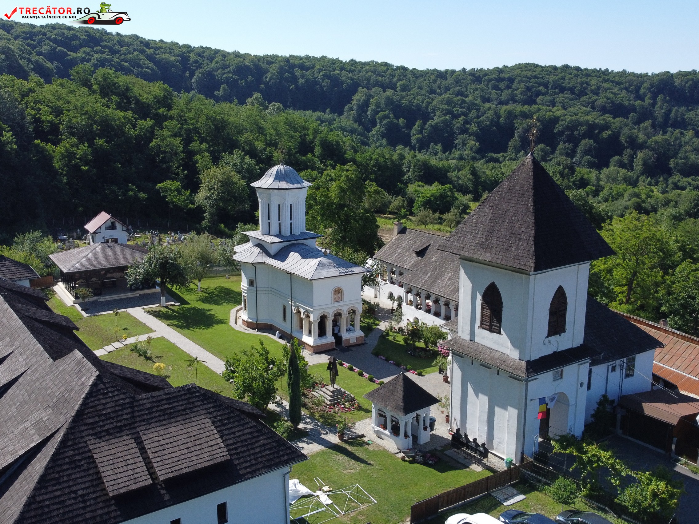 Mănăstirea Surpatele, Jud. Vâlcea, România