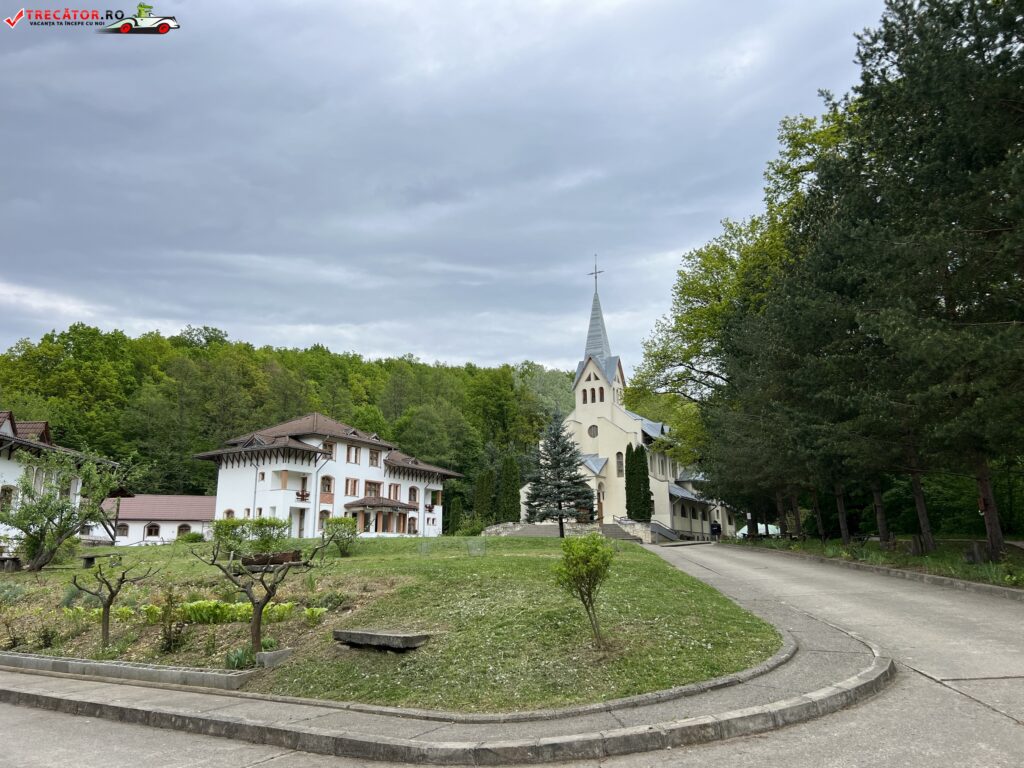Mănăstirea Carmelitană, Jud. Bacău, România