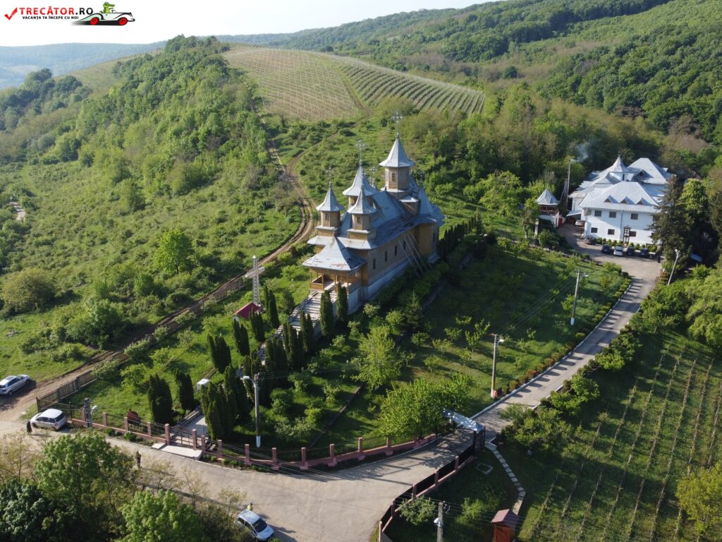 Mănăstirea Schimbarea la Față Huși, Jud. Vaslui, România