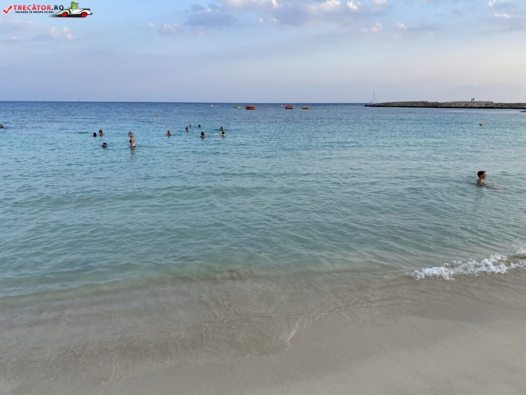 Makronissos Beach, Ayia Napa, Cipru