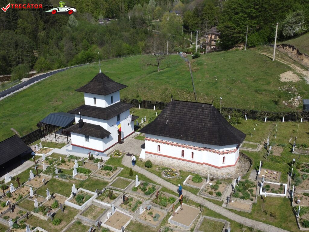 Mănăstirea Comanca, Jud. Vâlcea, România