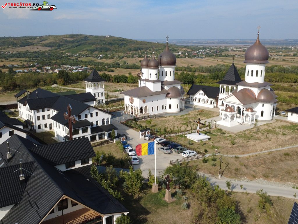 Mănăstirea Sfânta Treime / Sfântul Pantelimon, Vâlcea, România